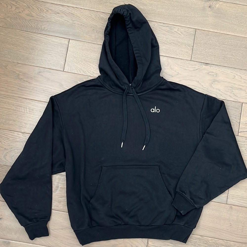 Alo Accolade Hoodie in Black Small